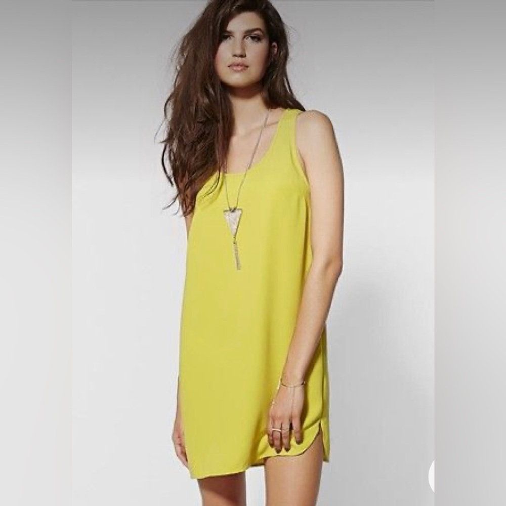 Dynamite flowy dress